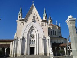 La chiesa di San Pancrazio a Pianezza in Piemonte - © Fernando.tassone - CC BY-SA 4.0, Wikipedia