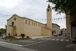 La chiesa di San Paolo nel centro di Cardedu in Sardegna