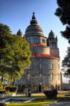 La chiesa di Santa Luzia a Viana do Castelo, Portogallo. Questa basilica costruita in stile neobizantino è preceduta da un vasto sagrato e da uan scala monumentale.
