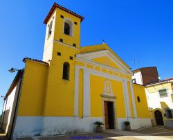 La chiesa di Santa Maria delle Grazie a Pertosa in Campania - © Gianfranco Vitolo, CC BY 2.0, Wikipedia