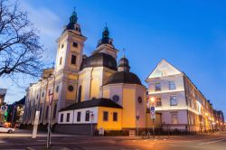 La chiesa di Sant'Andrea a Dusseldorf, Germania. Andreaskirche è una suggestiva chiesa in stile barocco realizzata fra il 1622 e il 1629: al suo interno si possono ammirare le statue ...