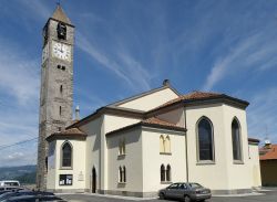 La chiesa di Santo Stefano Protomartire a Taino sul Lago Maggiore in Lombardia - © Torsade de Pointes - CC0, Wikipedia