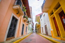 La città storica di Panama City, America Centrale. Casco Viejo è uno dei quartieri coloniali spagnoli più belli d'America.

