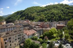 La cittadina di Porretta Terme nell'Alta valle del Reno, Appennino Tosco-Emiliano, provincia di Bologna