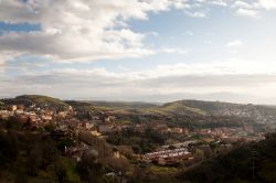 La cittadina di Sacrofano in provincia di Roma e le sue valli fotografate in inverno