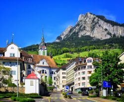 La cittadina di Schwyz nel Canton Svitto, Svizzera Centrale