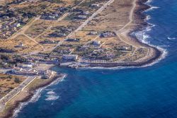 La costa del villaggio costiero di Cornino in Sicilia, fotografata dal Monte Cofano, provincia di Trapani