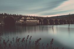 La diga di Santa Chiara sul fiume Tirso vicino a Ulà