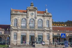 La facciata della stazione ferroviaira a Viana do Castelo, Portogallo - © Marc Venema / Shutterstock.com