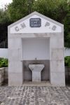 La Fonte de Sao Joao, una fontana di acqua potabile sull'isola di Porto Santo (Madeira, Portogallo) - foto © Andi111 / Shutterstock.com