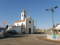 La frazione di Villa Bizzarri a Torano Nuovo in Abruzzo Di Bybierre - Opera propria, Pubblico dominio, Collegamento