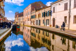 La magia dei canali di Comacchio, una piccola ...