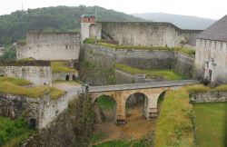 La medievale cittadella di Besancon nella Franca Contea (Francia) vista dall'alto.

