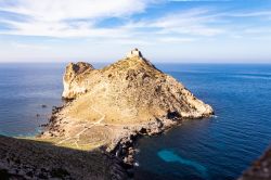 La natura selvaggia ed incontaminata di Marettimo, la perla delle Isole Egadi in Sicilia