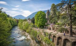 La Passeggiata Tappeiner una delle escursioni più spettacolari da compiere a Merano in Alto Adige
