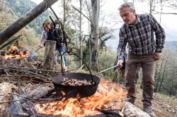 La Sagra della Castagna a Redivo Averara in Lombardia