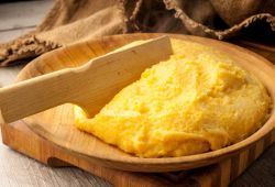 La Sagra della Polenta a San Costanzo nelle Marche