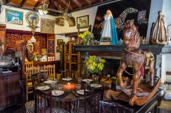 La sala di una pizzeria-ristorante di Puerto de la Cruz, Tenerife, isole Canarie - © Salvador Aznar / Shutterstock.com