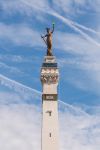 La scultura di Lady Victory al Monument Circle di Indianapolis, Indiana (USA).
