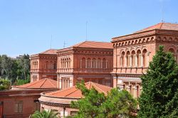 La scuola religiosa privata di Nina Maria Adoratrices nel centro di Guadalajara, Spagna - © Javi Az / Shutterstock.com