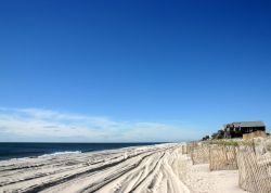 Coopers Beach a New York, Stati Uniti. Sabbia bianca e fine per questo tratto di costa al Southampton Village di New York
