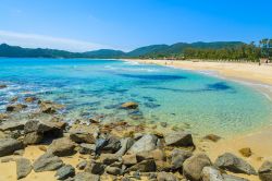 La spiaggia di Cala Sinzias a sud di Costa Rei in Sardegna