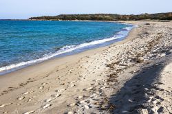 La spiaggia di Cea al tramonto vicino a Tortolì, Sardegna