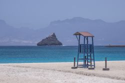 La spiaggia di Laginha presso Mindelo, capoluogo dell'isola di Sao Vicente a Capo Verde.
