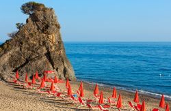 La spiaggia di Marina di Ascea nel Cilento in Campania - © Landscape Nature Photo / Shutterstock.com