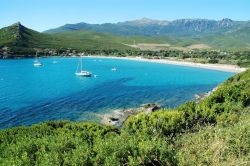 La bella spiaggia di Pietracorbara in Corsica