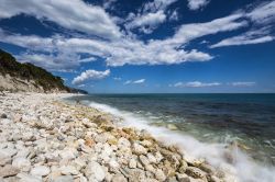 La spiaggia di Portonuovo sul Conero