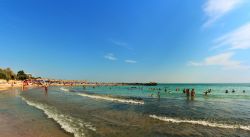 La spiaggia di Saturn sulla costa di Mangalia, Mar Nero in Romania - © Sebastian_Photography / Shutterstock.com