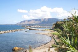 La spiaggia di Trappeto in Sicilia