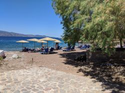 La spiaggia di Vlychos a Hydra (Idra), in Grecia.