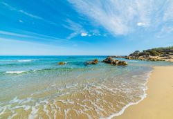 La spiaggia dorata di Orri nei pressi di Tortoli in Sardegna