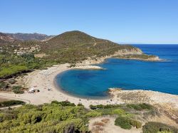 La Spiaggia Su Portu uno dei lidi di Domus de Maria in Sardegna - © Olaf Tausch, CC BY 3.0, Wikipedia