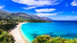 La splendida spiaggia di Scopello in provincia di Trapani, Sicilia.
