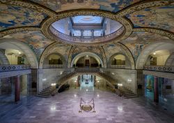 La splendida volta affrescata del Campidoglio di Jefferson City, Missouri. Completato nel 1917, l'edificio è in stile neoclassico - © Nagel Photography / Shutterstock.com