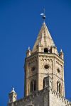 La torre campanaria della Cattedrale di Atri in Abruzzo