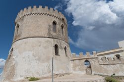 La torre d'avvistamento di Torre Vado, una delle tante torre delle coste del basso Salento, costa ionica della Puglia
