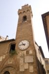 La torre dell'orologio di Buonconvento, Toscana.

