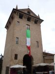 La Torre quattrocentesca di Gonzaga in Lombardia - © Massimo Telò - CC BY-SA 3.0, Wikipedia