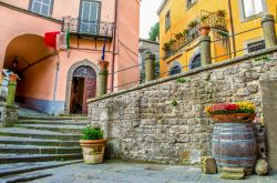 La visita al centro di montefiascone, borgo storico del viterbese - © Luca Lorenzelli / Shutterstock.com