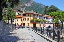 La visita al centro storico di Lenno, Lvillaggio ...