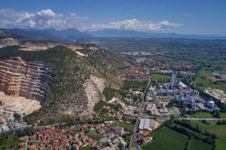 La zona di pianura tra Brescia e Nuvolera e le cave di marmo delle prealpi