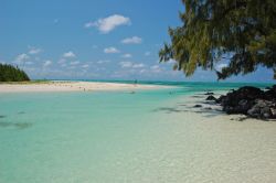 Acqua turchese dell'isola dei Cervi, Mauritius ...