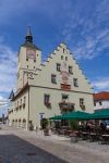 L'Altes Rathaus di Deggendorf in piazza Oberer, Baviera (Germania) - © Lukas Fenzl / Shutterstock.com