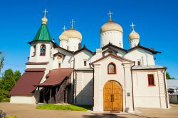 L'antica chiesa di San Filippo Apostolo e di San Nicola a Velikij Novgorod, Russia.

