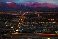 Vista panoramica al tramonto di Las Vegas - © egd  / Shutterstock.com