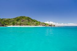 Le acque cristalline che circondano l'isola di Tsarabanjina, arcipelago di Mitsio, Madagascar.
